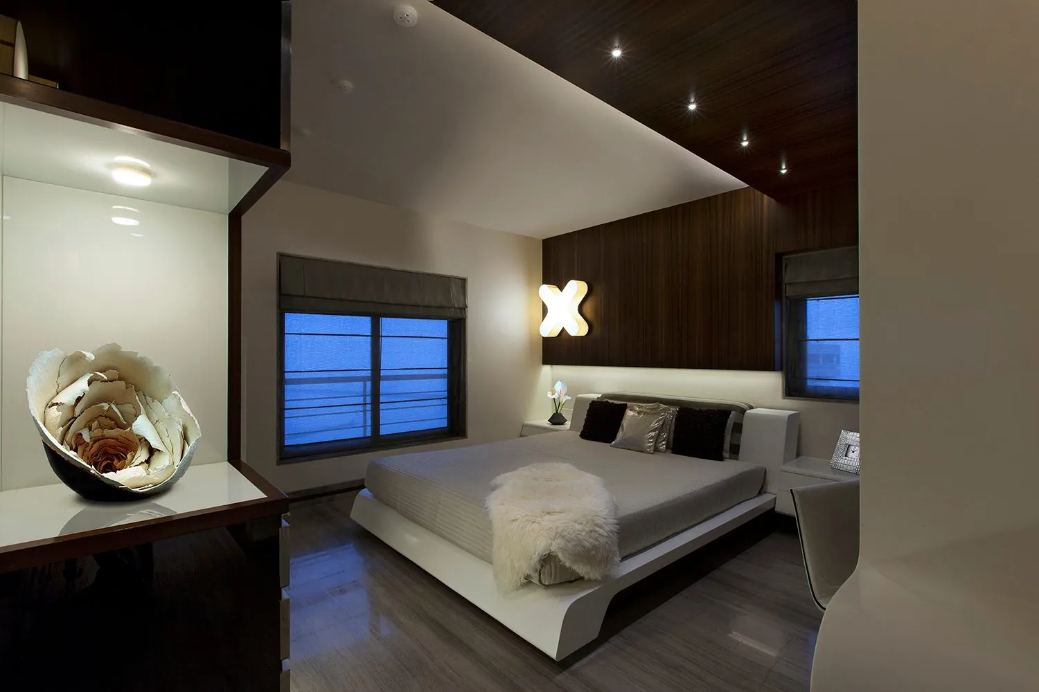 Apartment by the Bay: Master bedroom